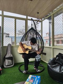 The Hills & Waves - 6