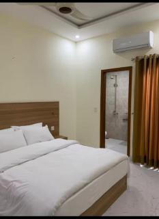 1 bedroom apartment - 0