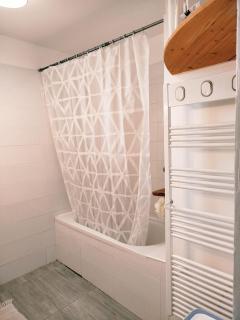 Villa familiale au calme entre mer, lac, montagne - 3