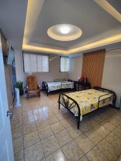 Height 909 Hostal - 7