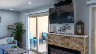 Sweeping 5th Floor Views - Direct Beach - Remodeled - 2