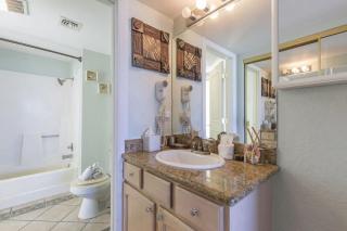 Sweeping 10th Floor Views - Up to 8 - Beachfront - 2