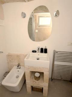 Bari LandLord - Private Balcony Suites - 2