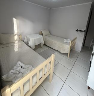 Hotel empresarial HARRY WORLD - 1