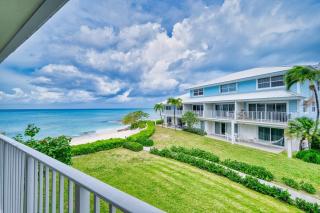 7mile Beachfront! 3 bedroom family beach condo - 5