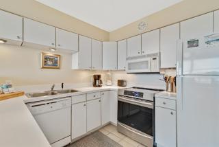 Summer Breeze 25-Cozy Beachfront condo - 2