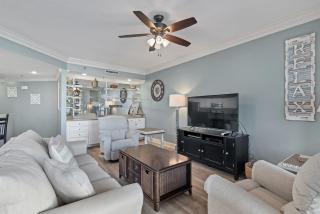 Lighthouse on the Bay unit 2206 Bay Front Lazy River - 3