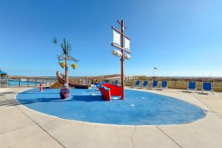 Phoenix V 211 - Beachfront w Kids Splash Pad - 5
