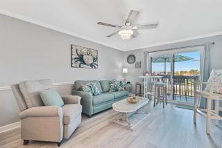 South Winds 2-Updated Condo-Beach views-Walk to Hangout-FREE PARKING - 7