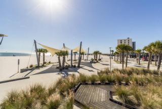 Beach Walk 18 Close to State Park Private Pool Free Parking Beach Access - 4