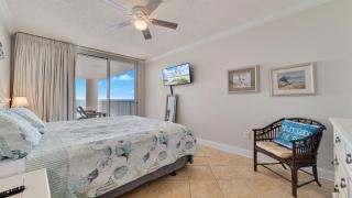 Beach Club A1502-Updated Beachfront Corner Unit wAmazing Views - 4