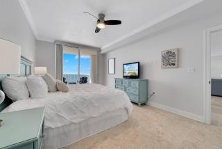 Bristol 2003-Gorgeous Beachfront Condo in Resort- 4bd45 bath - Sleeps 13 - 3