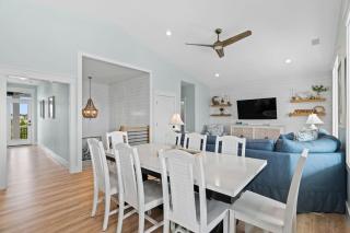 Second Wind by Brunswick Vacation Rentals- OIB 5BR with Pool, Spa & Putting Green - Ocean Isle Beach - 1
