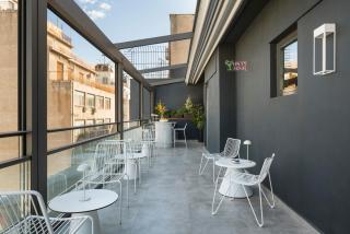 Tipsy Apt 301 - 1