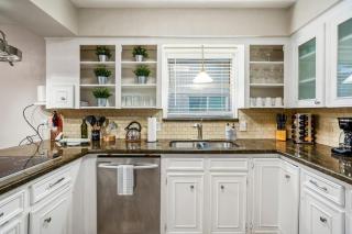 NEW Private Heated Pool near NRG & Med Center - 3