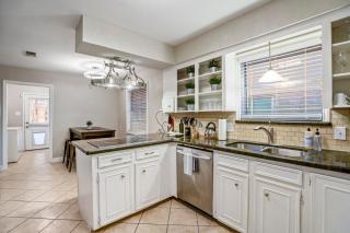 NEW Private Heated Pool near NRG & Med Center - 2
