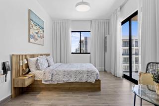 NOK Bright 2BR Apartment at The Towers by Vistacana - 7