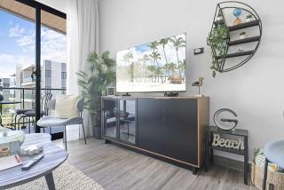 NOK Bright 2BR Apartment at The Towers by Vistacana - 1