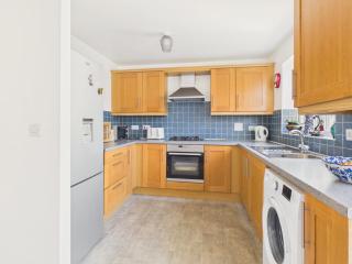 The Swanpool Hideaway, Falmouth – Parking - 5