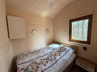 WYPOCZYWANKO 42 w BORSKU jezioro Wdzydze - 1