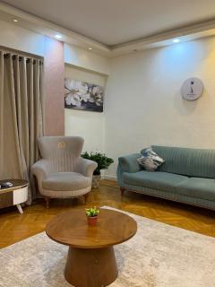 Chic 2BR in Mit Akaba - Perfect for Young Folks - 8