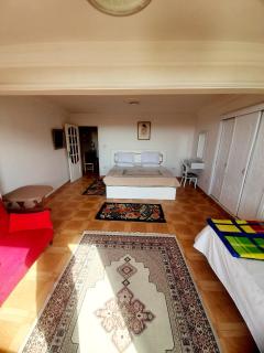 Luxury Duplex Chalet ,Garden View & Partial Sea View Next to Helnan Hotel Al Mamoura Beach Alexandria Family-Friendly شاليه دوبلكس الترا لوكس بإطلالة رائعه على الجناين و رؤيه جانبيه للبحر بجوار فندق هلنان منطقة المعمورة الشاطئ الاسكندريه عائلي - 1