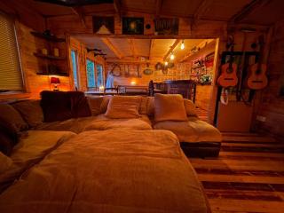 Hot Tub & Cinema Cabin - Family Home Torquay - 7