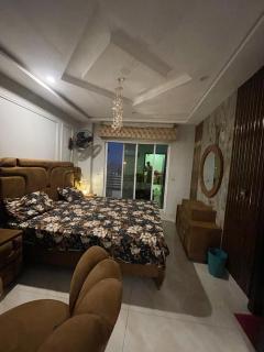 Suit lounge - 3