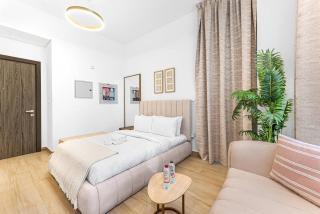 Serene Urban Retreat Studio in Regina JVC - 3