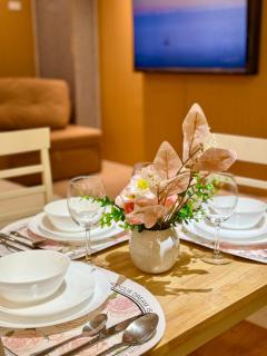 Venice Luxe King Bed Retreat, Netflix, Kitchen, Pool Access - 6