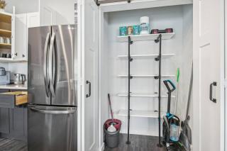 Modern 3BR2BA6Beds Games Near Downtown - 1