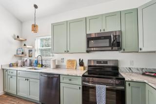 Spacious 3BR2BA6Beds Near Downtown - 3