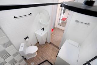 Cozy and Charming Apartment Near Old Tbilisi - 5