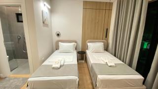 Hotel Metali - City Centre - 9