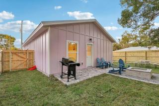 Stylish 3BR2BA6Beds Spacious Near Downtown - 9