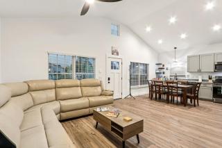 Stylish 3BR2BA6Beds Spacious Near Downtown - 6