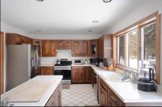 Windham Art House with Private Pool, Hot Tub, Bar - 7