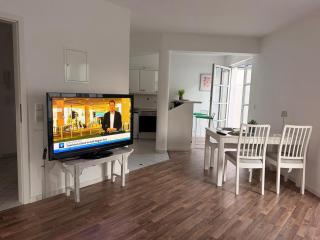 Bright Haven Apartment - 9