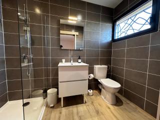 1 ou 2 Chambres double - Piscine- Jacuzzi- Massages - 9