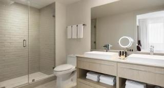HYDE BEACH HOUSE 2 bedrooms Luxury CONDO Book NOW - 6