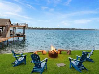 Cedar Creek Lake Escape - Lakefront Private Dock - 8