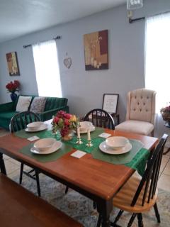 Lovely indoor FPL w/ BBQ / FIREPIT near FSU & FAMU - 3