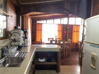 Eco Cabaña, 8 pax, zona bbq, cine, zona de camping, cocina, parking - 7