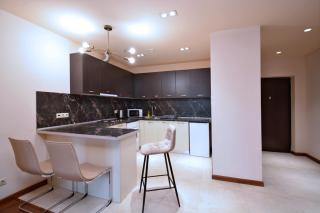 Prime apartment in Buzand 17 with beautiful terrace - 2