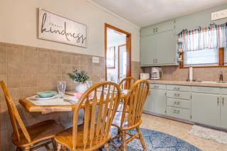 7 Mi to Mississinewa Lake! Charming Home - 3