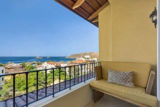 Scenic Ocean Escape with Ocean Breeze - 7