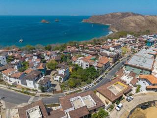 Scenic Ocean Escape with Ocean Breeze - 4