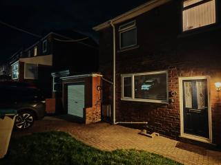 Double bedroom near Beamish Mash Museum DH9 - 9