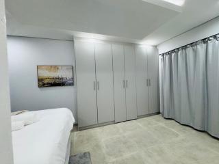 DECADE Self-catering - 6