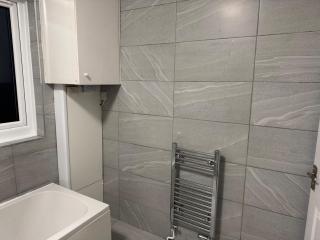 Modern 3 bedroom home - 5